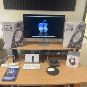 Tax Season Studio Bundle loaded with software